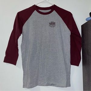 Vans maroon baseball tee